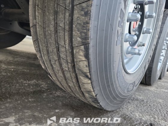 威尔顿帘式半挂车