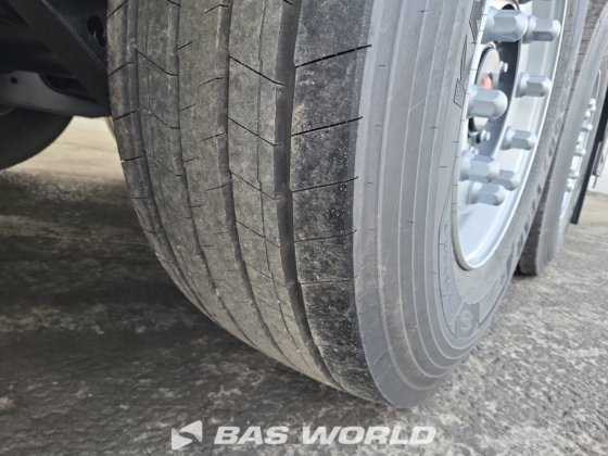 威尔顿帘式半挂车