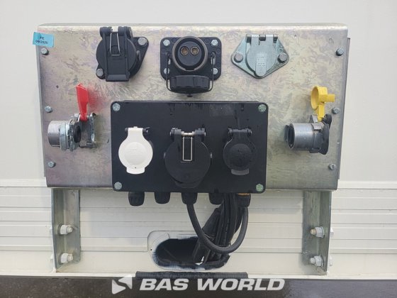 ランゲンドルフ クローズドボックス セミトレーラー