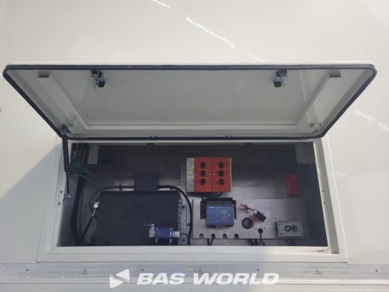 ランゲンドルフ クローズドボックス セミトレーラー