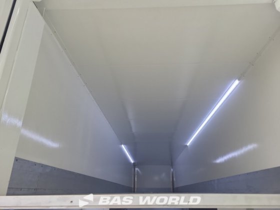 ランゲンドルフ クローズドボックス セミトレーラー