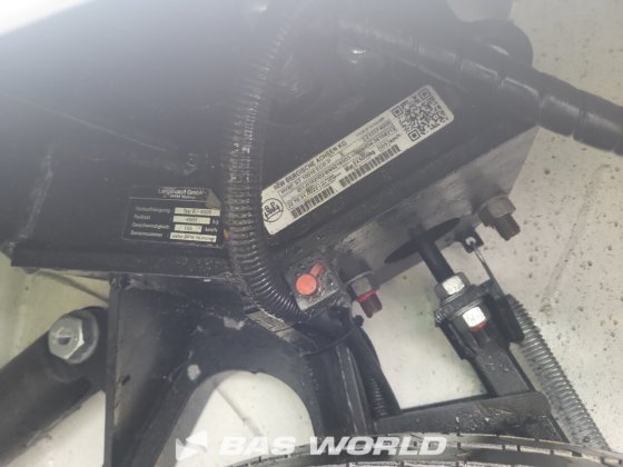 ランゲンドルフ クローズドボックス セミトレーラー