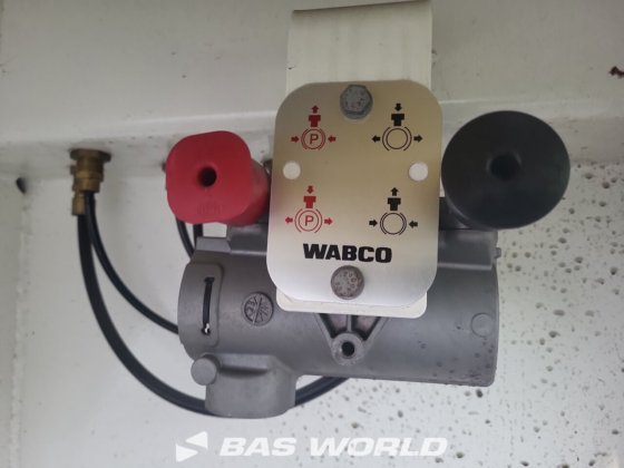 ランゲンドルフ クローズドボックス セミトレーラー