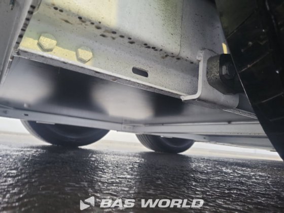 ランゲンドルフ クローズドボックス セミトレーラー