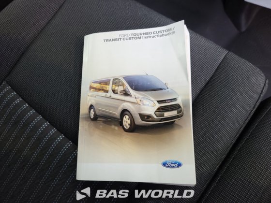 フォード トランジット カスタム 130PK クローズドボックスバン