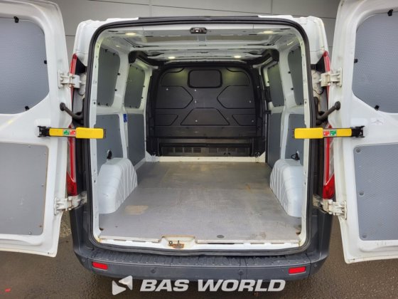 フォード トランジット カスタム 130PK クローズドボックスバン