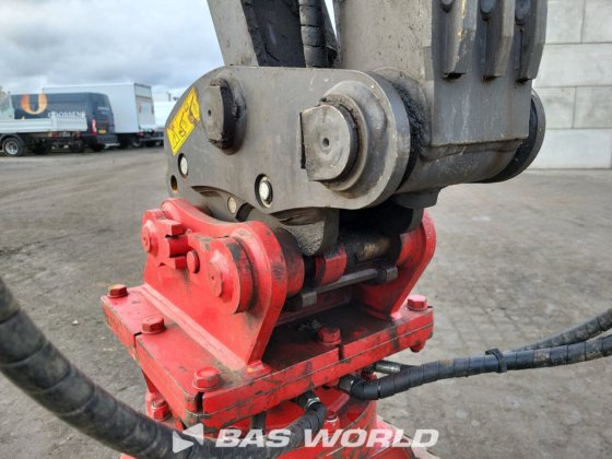 沃尔沃 EW60 E 轮式挖掘机