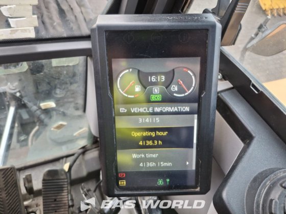 沃尔沃 EW60 E 轮式挖掘机