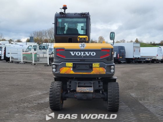 沃尔沃 EW60 E 轮式挖掘机