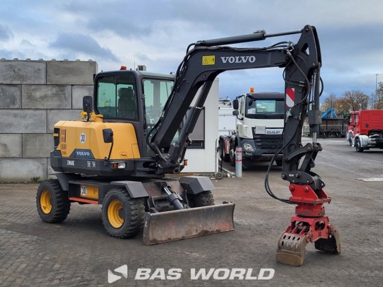 沃尔沃 EW60 E 轮式挖掘机