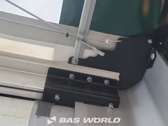 ウィルトン・カーテンサイド・セミトレーラー