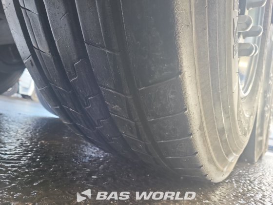 ウィルトン・カーテンサイド・セミトレーラー