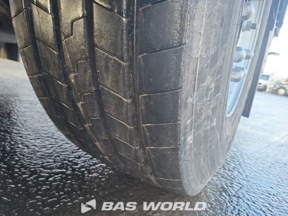 ウィルトン・カーテンサイド・セミトレーラー