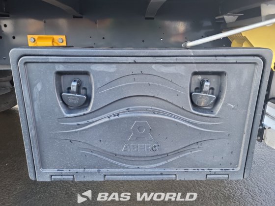 ウィルトン・カーテンサイド・セミトレーラー