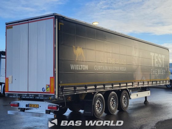 ウィルトン・カーテンサイド・セミトレーラー