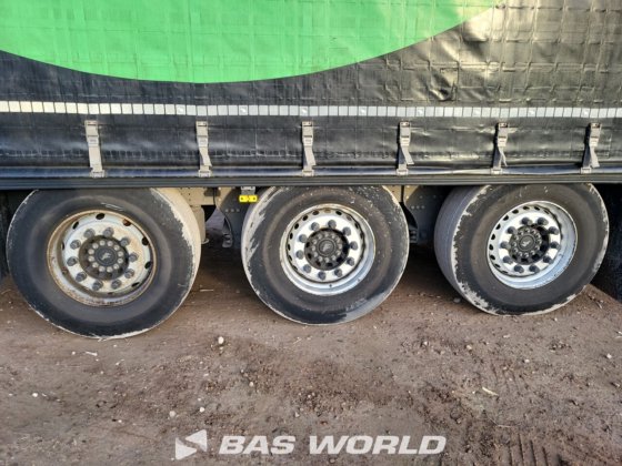 シュミッツ・カーテンサイド・セミトレーラー