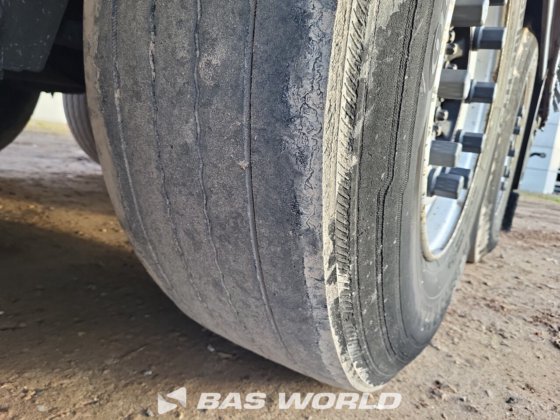 シュミッツ・カーテンサイド・セミトレーラー