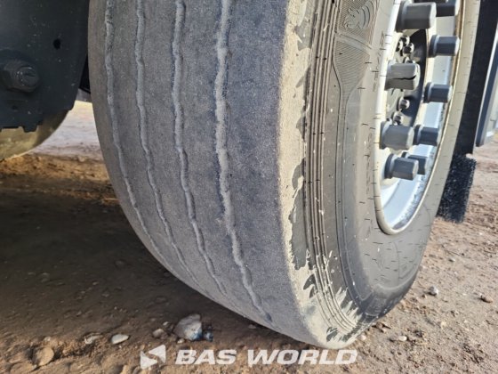 シュミッツ・カーテンサイド・セミトレーラー