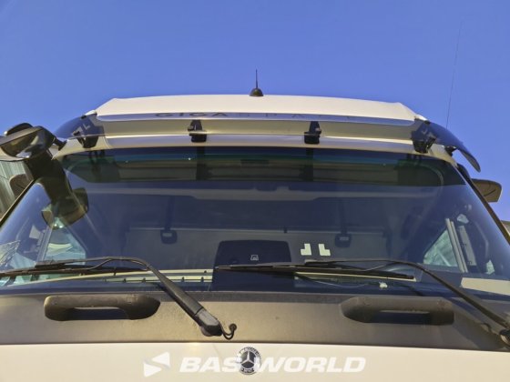 メルセデス アクトロス 1942 4X2 トラクターユニット