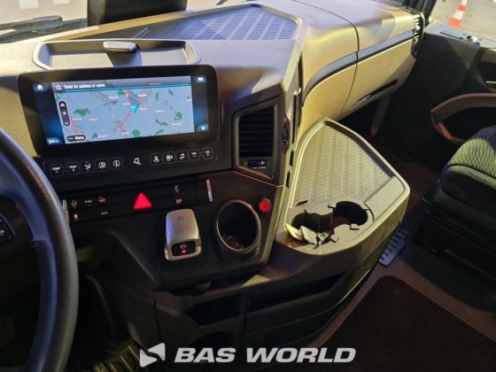 梅赛德斯 Actros 1942 4X2 拖拉机组