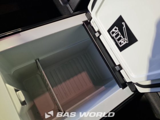 メルセデス アクトロス 1942 4X2 トラクターユニット