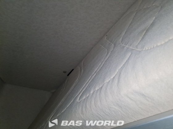 メルセデス アクトロス 1942 4X2 トラクターユニット