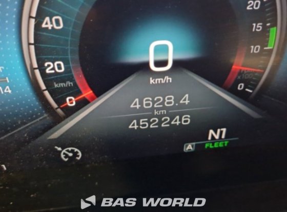 メルセデス アクトロス 1942 4X2 トラクターユニット