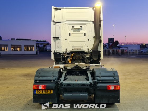 メルセデス アクトロス 1942 4X2 トラクターユニット