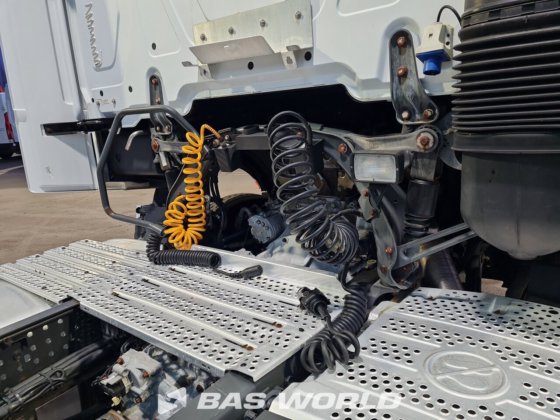 梅赛德斯 Actros 1942 4X2 拖拉机组