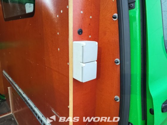 フォード トランジット カスタム 130PK クローズドボックスバン