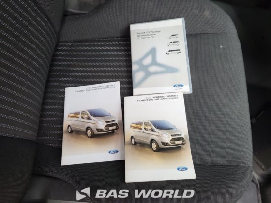 フォード トランジット カスタム 130PK クローズドボックスバン