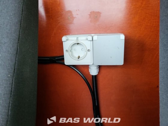 フォード トランジット カスタム 130PK クローズドボックスバン