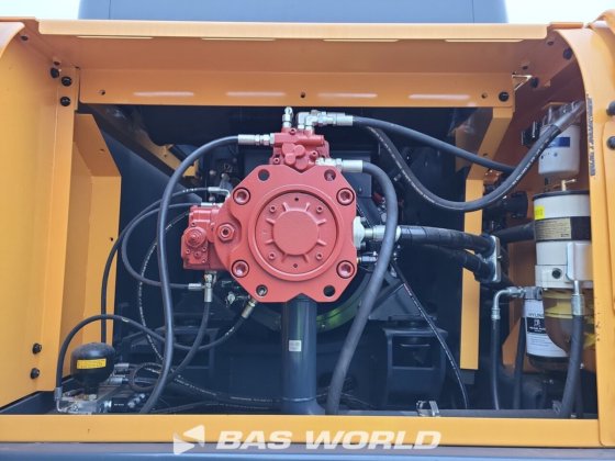 現代 R340L クローラー掘削機