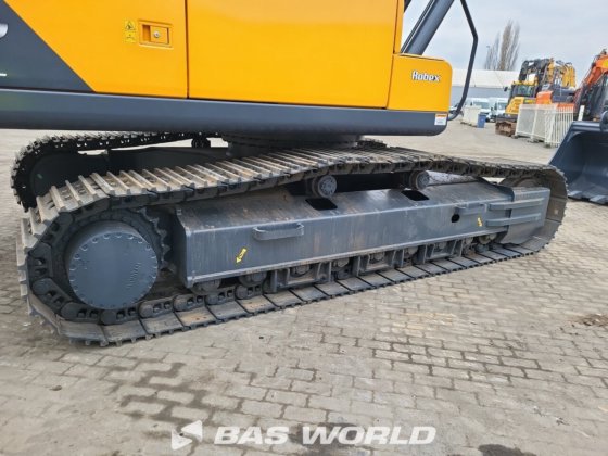 現代 R340L クローラー掘削機