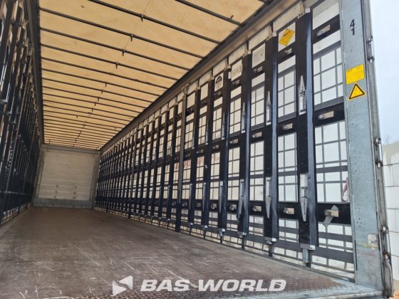 シュミッツ・カーテンサイド・セミトレーラー