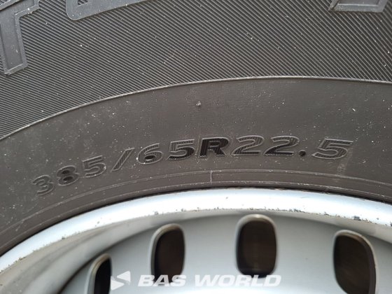 シュミッツ・カーテンサイド・セミトレーラー