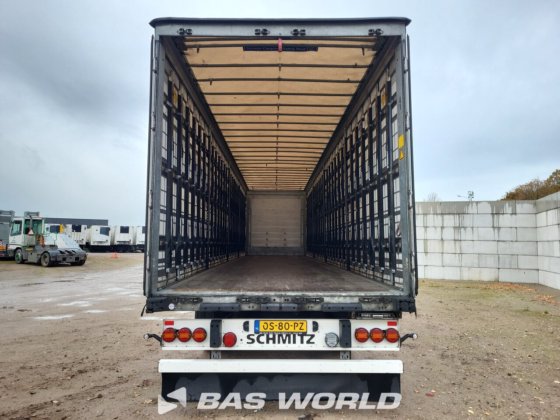 シュミッツ・カーテンサイド・セミトレーラー