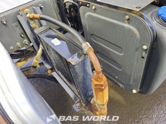 沃尔沃 FM 450 4X2 拖拉机组