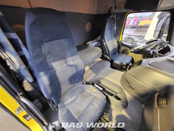 沃尔沃 FM 450 4X2 拖拉机组
