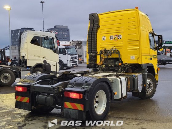 沃尔沃 FM 450 4X2 拖拉机组