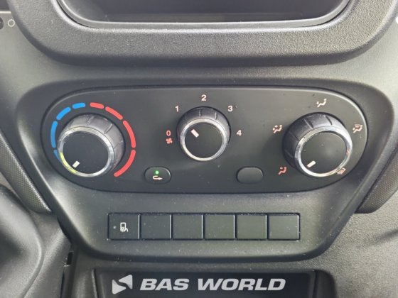 イヴェコ デイリー 35S12 クローズドボックスバン