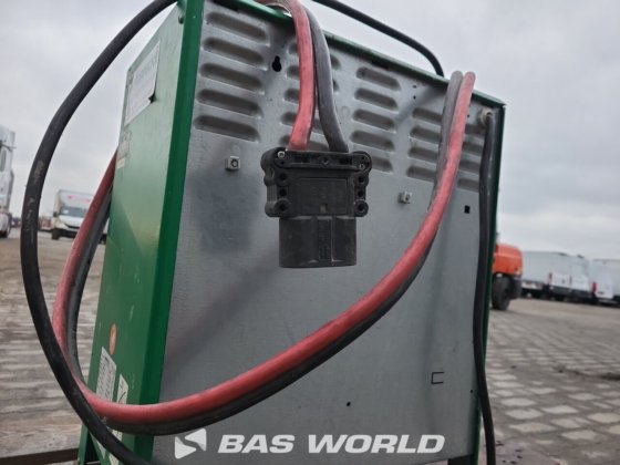 リンデ E25 -03 フォークリフト