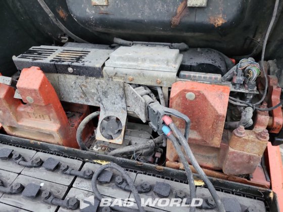 リンデ E25 -03 フォークリフト