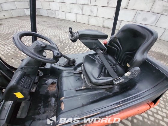 リンデ E25 -03 フォークリフト