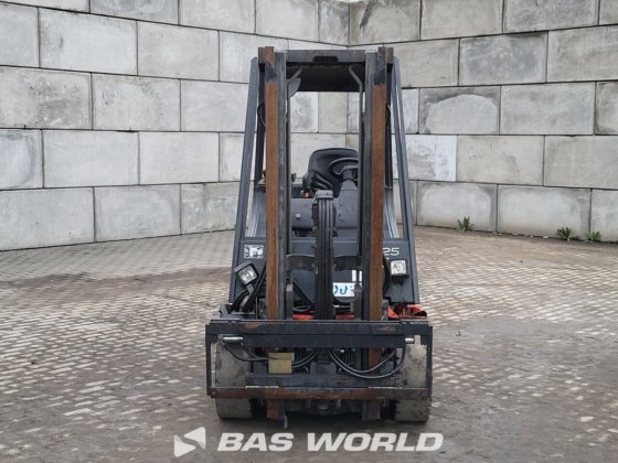 リンデ E25 -03 フォークリフト