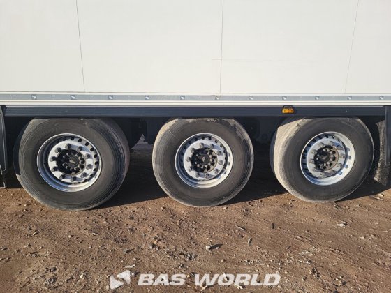 施密茨冷藏半挂车