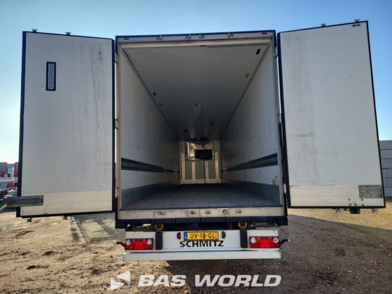 施密茨冷藏半挂车