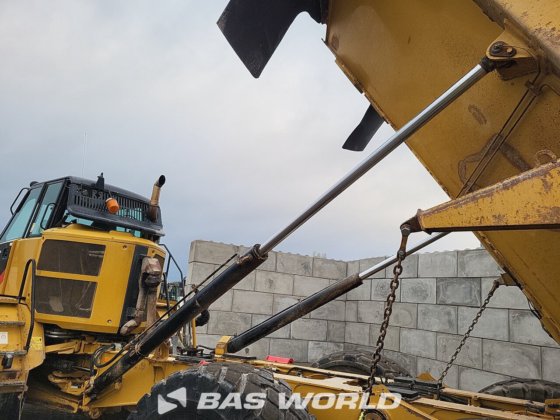 卡特彼勒 730 C 自卸车