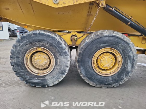 卡特彼勒 730 C 自卸车