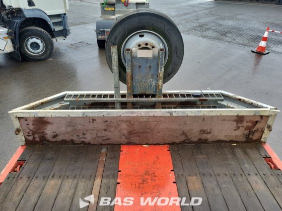 Nooteboom 低装载半挂车